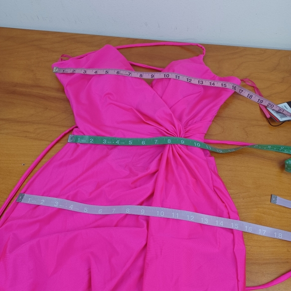 La Femme Strappy Back Jersey Gown SZ 4 Women Hot Pink Deep V Neck Wedding Guest - Picture 10 of 14